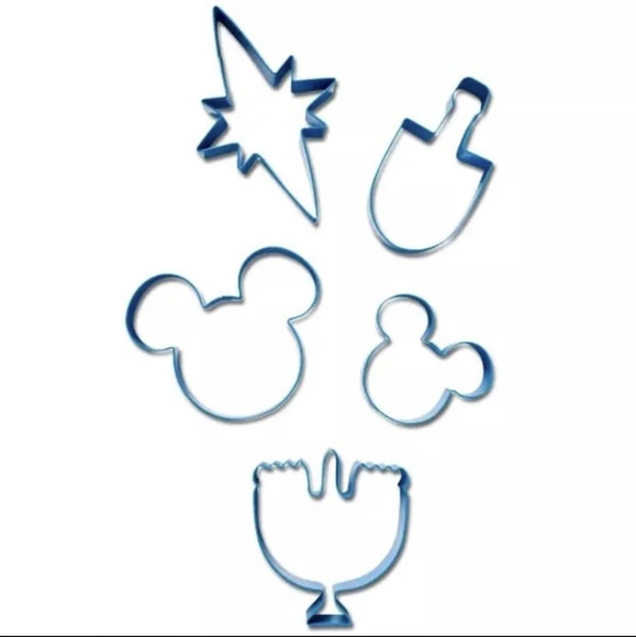 New Disney Parks Cookie Cutter Set - Mickey Mouse Hanukkah - Picture 4 of 5